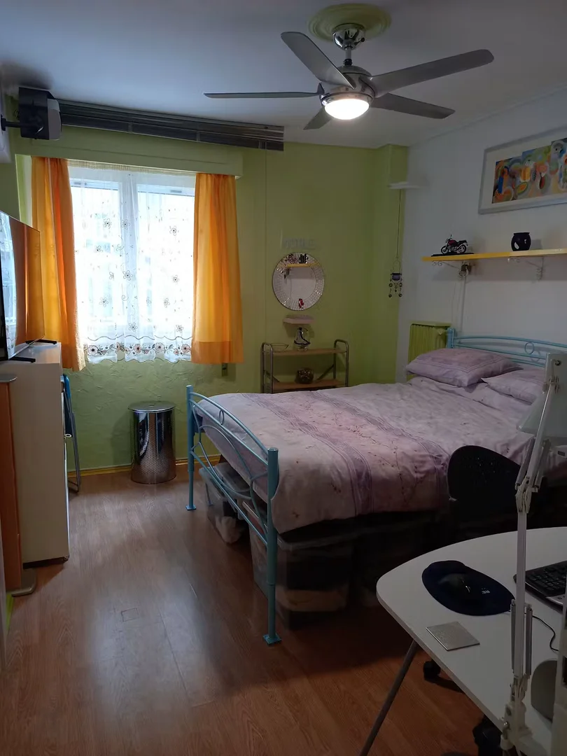 Habitación para estudiantes en  con modernas comodidades