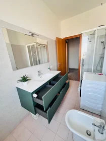 Habitación privada en Via Trieste, imagen 11 de 16