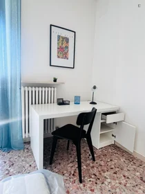 Habitación privada en Via Trieste, imagen 5 de 16