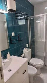 Habitación privada en Olivais - Rua Cidade de Negage, 3o Esquerdo, imagen 7 de 14