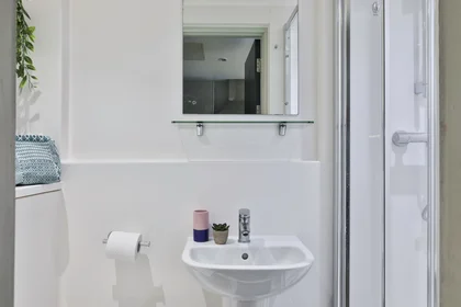 Entire apartment in residence at 37 Lawrence St, York YO10 3FU, United Kingdom          , image 17 of 17