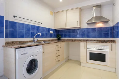 Chambre privée à Avenida d'Aguilera, image 11 de 14