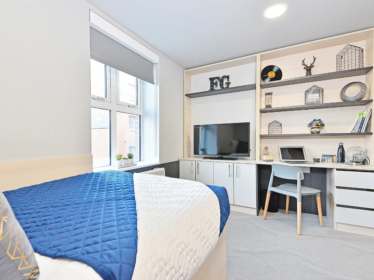 Quarto amigo do estudante em  com comodidades modernas