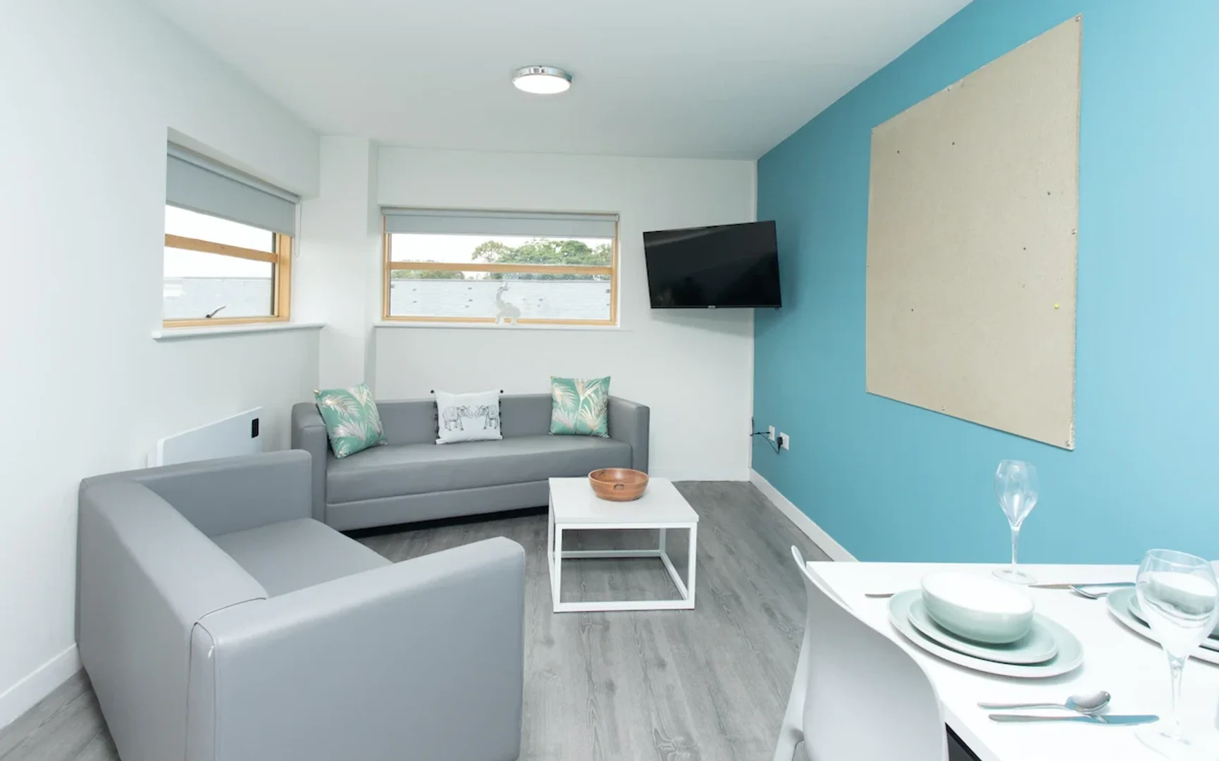 Habitación acogedora para estudiantes disponible en 