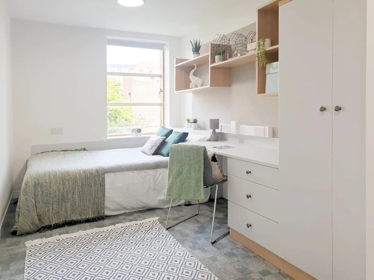 Habitación para estudiantes en  con modernas comodidades