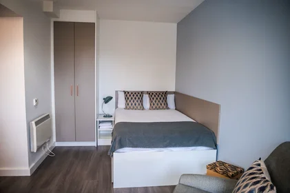 Özel oda Ikamet yerinde konumu 6 McDonald Rd, Edinburgh EH7 4GT, United Kingdom          , 13 23 görüntüsü