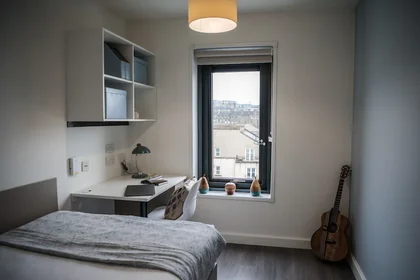 Özel oda Ikamet yerinde konumu 6 McDonald Rd, Edinburgh EH7 4GT, United Kingdom          , 3 23 görüntüsü