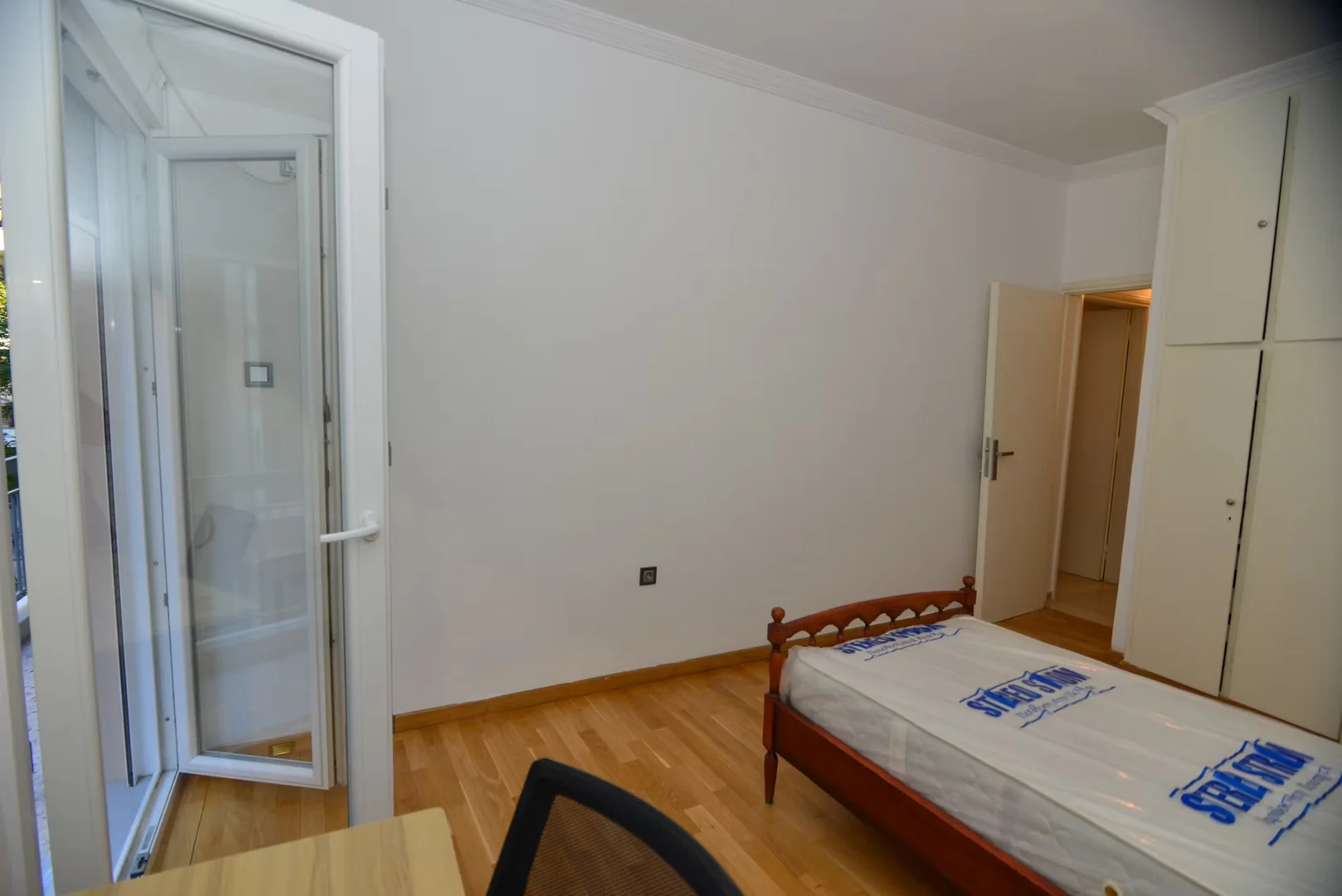 Quarto de estudante funcional perfeito para estudar em 