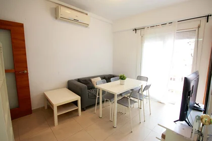 Quarto privado em Av. de Madrid, 08028 Barcelona, Spain, imagem 16 de 18