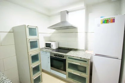 Quarto privado em Av. de Madrid, 08028 Barcelona, Spain, imagem 10 de 18
