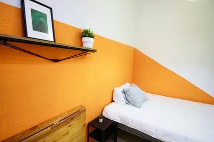 Quarto privado em Av. de Madrid, 08028 Barcelona, Spain, imagem 5 de 18