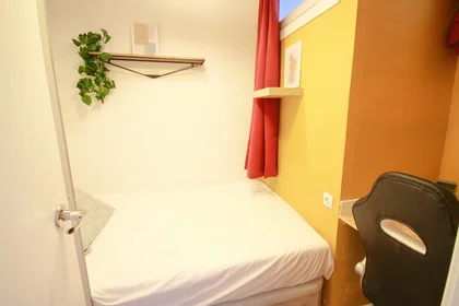 Stanza privata in C. de Villarroel, 08036 Barcelona, Spain, immagine 6 di 25