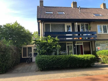 Habitación privada en Van Ketwich Verschuurlaan, imagen 2 de 6