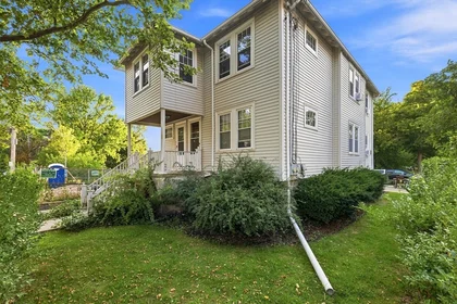 Logement entier en résidence à 99, Thorndike St., Unit 1, Arlington, Arlington, MA, 02474, image 16 de 42
