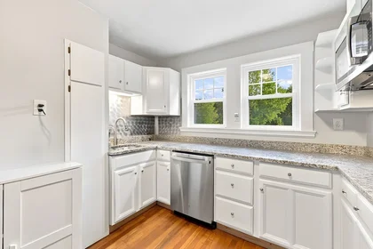 Logement entier en résidence à 99, Thorndike St., Unit 1, Arlington, Arlington, MA, 02474, image 31 de 42