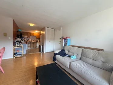 Apartamento inteiro em 239, Kelton St., Unit 44, Allston, Boston, MA, 02135, imagem 1 de 10