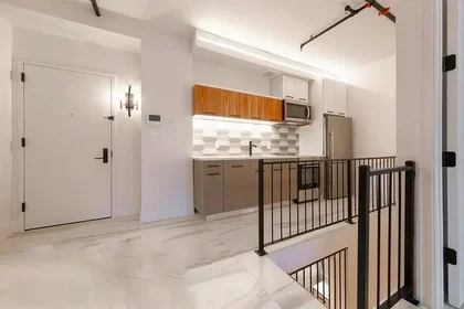 整套公寓 在住宅内 在 987 Willoughby Avenue,  1E, Bushwick, Brooklyn, NY, 11221, 15的图像6