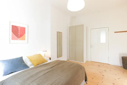 Private room at Bredowstraße 6 , 2.OG VH Links, image 1 of 14