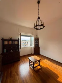 Apartamento inteiro em Via Trento, imagem 3 de 12