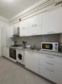 Apartamento inteiro em Via Trento, imagem 6 de 12