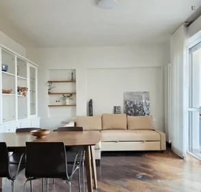 Privatzimmer in der Via Carlo Perini, bild 6 von 27