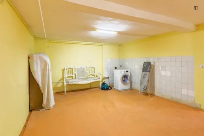 Quarto privado em Rua Doutor Henrique de Miranda, imagem 18 de 25