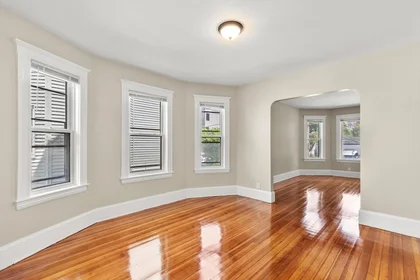 Logement entier en résidence à 79, Nelson St., Unit 1, Dorchester, Boston, MA, 02124, image 11 de 27
