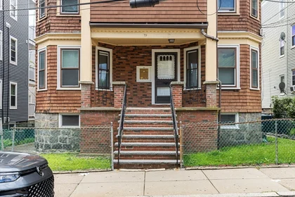 Logement entier en résidence à 79, Nelson St., Unit 1, Dorchester, Boston, MA, 02124, image 15 de 27