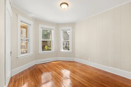 Logement entier en résidence à 79, Nelson St., Unit 1, Dorchester, Boston, MA, 02124, image 18 de 27