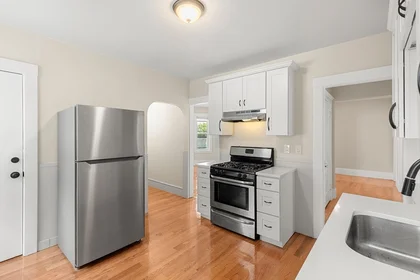 Logement entier en résidence à 79, Nelson St., Unit 1, Dorchester, Boston, MA, 02124, image 26 de 27