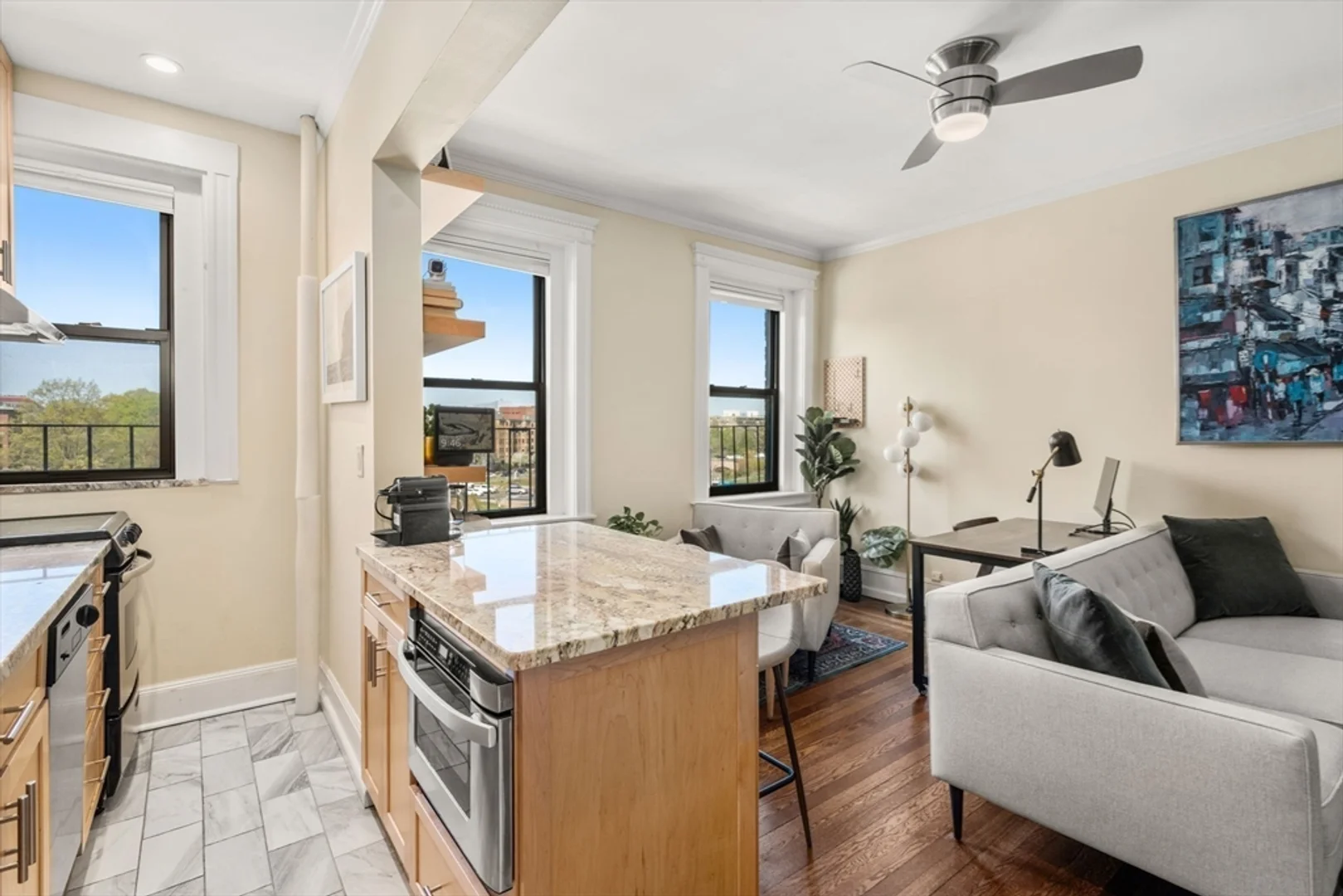 137, Peterborough St., Unit 21, Fenway, Boston, MA, 02215