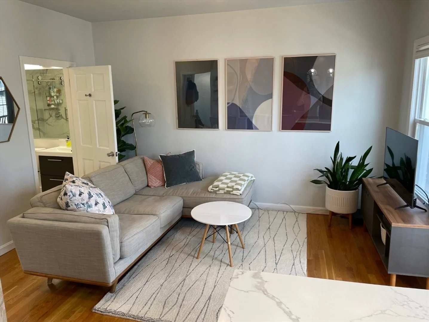 258, Everett, Unit 3, East Boston, Boston, MA, 02128