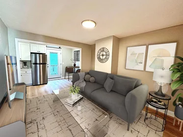 Logement entier en résidence à 89, Cottage St., Unit 2, East Boston, Boston, MA, 02128, image 12 de 19