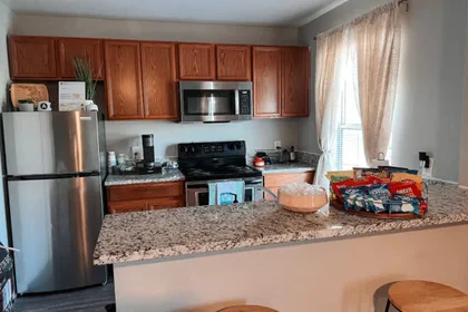 Habitación privada en West Van Buren Street, imagen 2 de 35