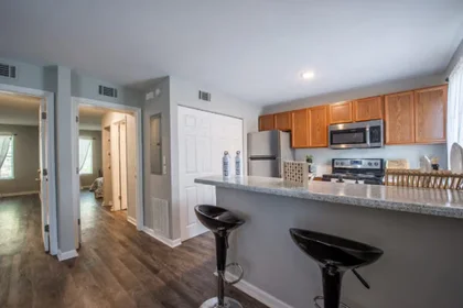 Habitación privada en West Van Buren Street, imagen 11 de 35