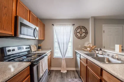 Habitación privada en West Van Buren Street, imagen 7 de 35