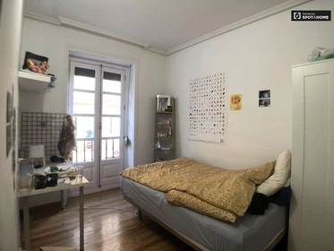 Habitación en alquiler con cama doble Madrid