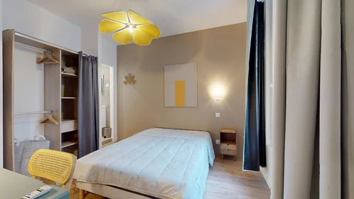 Habitación privada en 31 bis Rue Michel-Ange, 06000 Nice, imagen 10 de 17