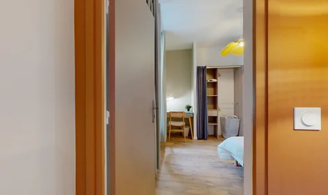 Private room at 31 bis Rue Michel-Ange, 06000 Nice, image 11 of 17
