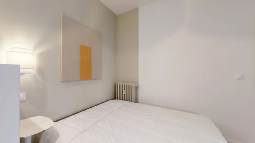 Private room at 31 bis Rue Michel-Ange, 06000 Nice, image 13 of 17