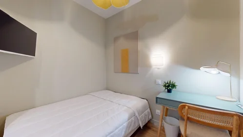 Habitación privada en 31 bis Rue Michel-Ange, 06000 Nice, imagen 14 de 17