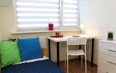 Habitación privada barata en {area}