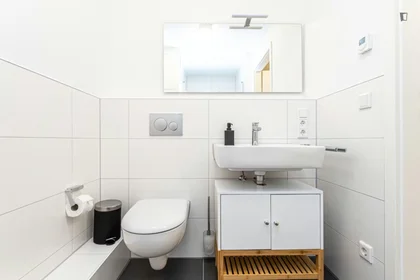 Logement entier à Rudower Chaussee, image 11 de 14