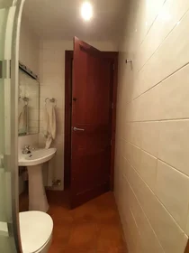 Privatzimmer in der C/ Gran de Gràcia, 08012 Barcelona, Spain, bild 11 von 35