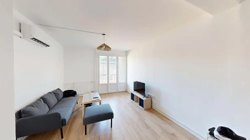 Prywatny pokój 2 Bd Jacques Monod, 84000 Avignon, France, obraz 6 20