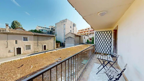 Prywatny pokój 2 Bd Jacques Monod, 84000 Avignon, France, obraz 13 20