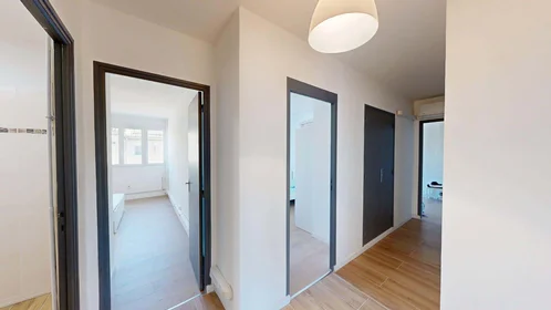 Prywatny pokój 2 Bd Jacques Monod, 84000 Avignon, France, obraz 18 20
