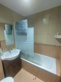 Quarto privado em C. Torres Naharro, 04006 Almería, Spain, imagem 9 de 10