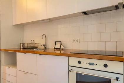 Habitación privada en Rua de Salgueiro Maia 206, 4150-290 Porto, Portugal, imagen 25 de 30