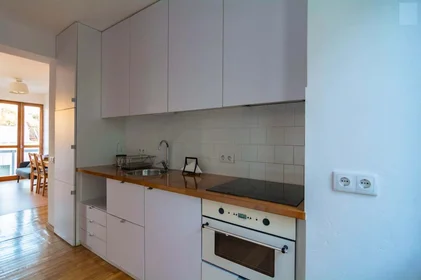 Habitación privada en Rua de Salgueiro Maia 206, 4150-290 Porto, Portugal, imagen 7 de 30